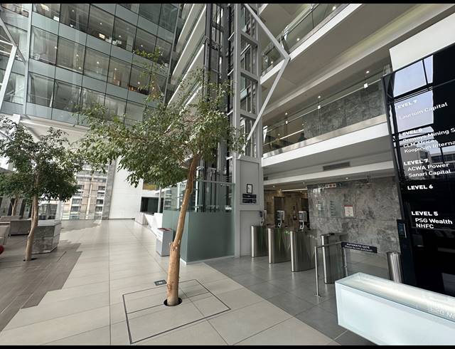 382M² OFFICE TO LET IN SANDTON CENTRAL